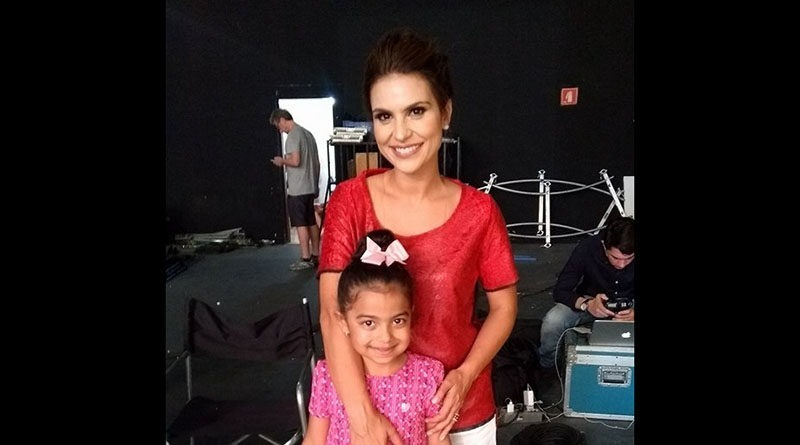 ALINE E Manuela Costa Ferreira
