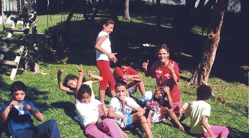 crianças sitio agar