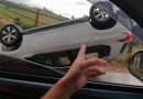 carro capotou