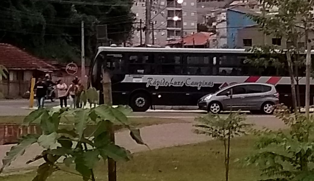 E5AAD4FF DE41 4140 A2A3 E633858B29DF