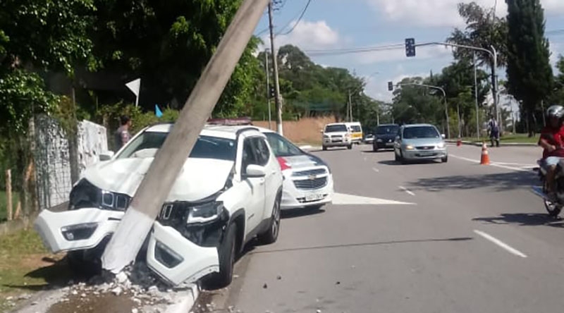 acidente avenida dos imigrantes