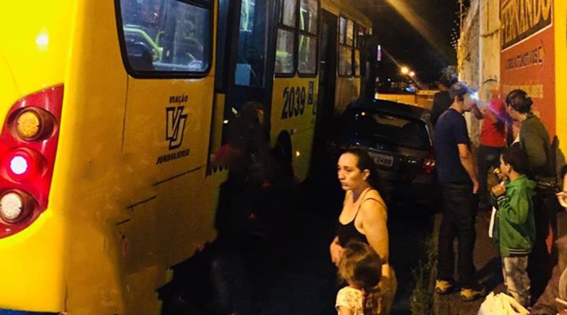 onibus rua apucarana vila comercial