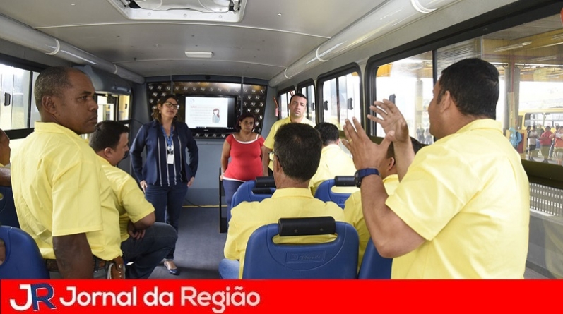 bus