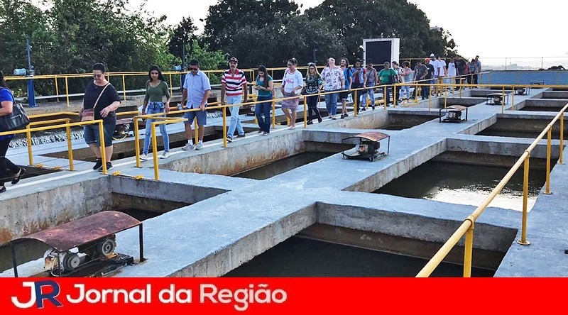 Águas