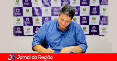 Prefeito de Itupeva determina redução de salários Prefeito de Itupeva determina redução de salários