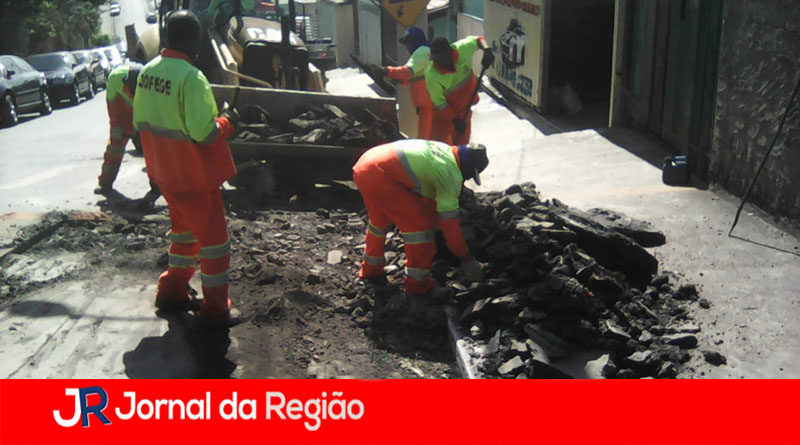 asfalto arrumado em várzea copiar