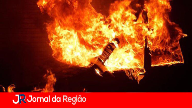 carro queimado louveira copiar