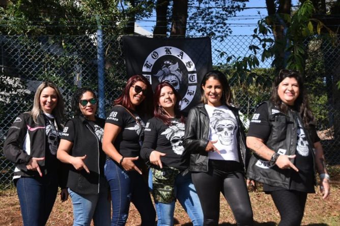 mulheres motos 4