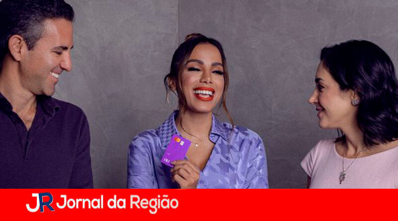 Anitta. (Foto: Reprodução Nubank)