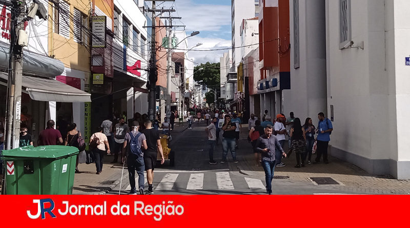 Abertura do comércio no feriado. (Foto: Divulgação/Sincomercio)