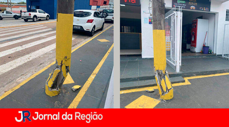 Poste quebrado no Jundiaí Mirim. (Foto: Divulgação)