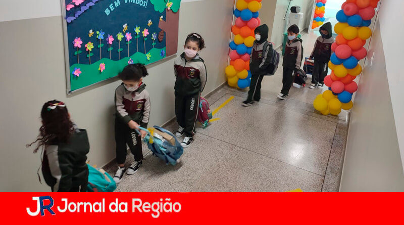 Volta às aulas em Louveira. (Foto: Divulgação)