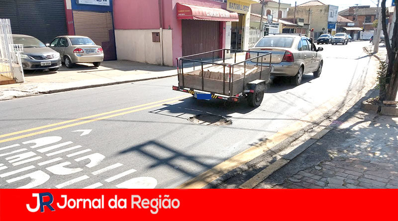 BURACO NA RUA BRASIL copiar