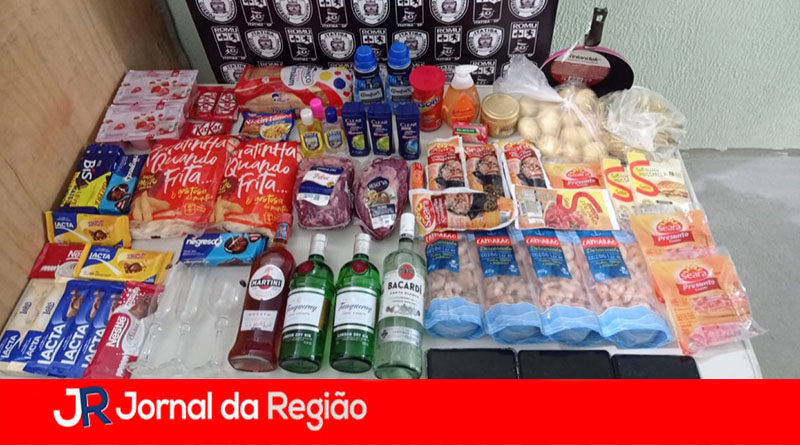 FURTO SUPERMERCADO DIA