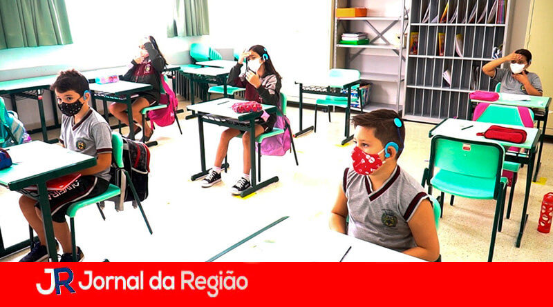Homenagem em escola de Louveira. (Foto: Divulgação)