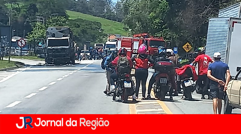 CAMINHAO FOGO EDGARD copia