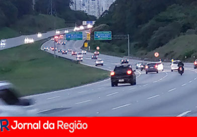 Rodovia dos Bandeirantes terá comboios para obras de elevação de passarela