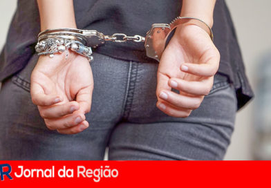 Duas mulheres são presas por furto de mercadorias no Posto Graal