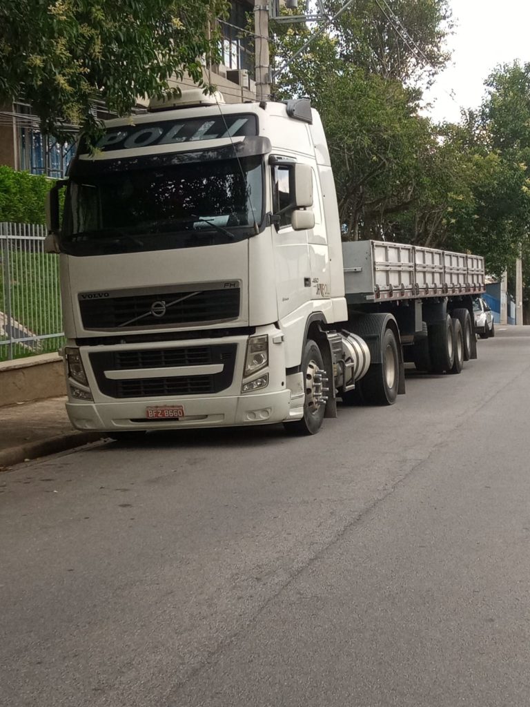 caminhao roubado campinas