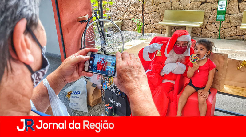 papai noel do mercadao ferroviarios