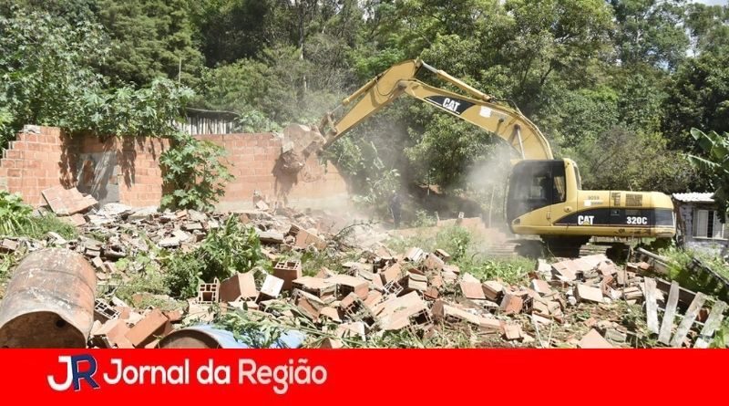 Jundiai construcao irregular