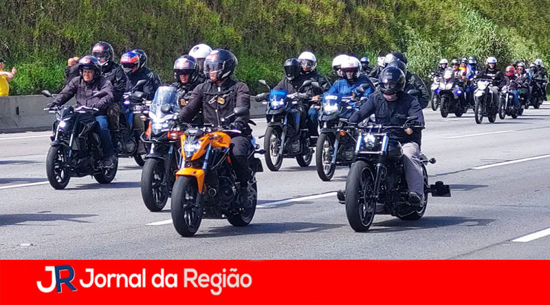 BOLSONARO NA MOTOCIATA
