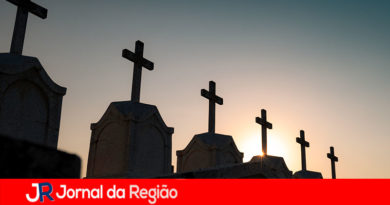 Franco da Rocha alerta para o prazo de recadastramento de sepulturas