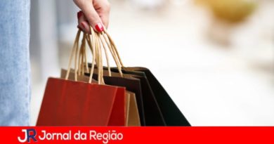 Procon-SP orienta consumidores sobre cuidados nas liquidações de inverno