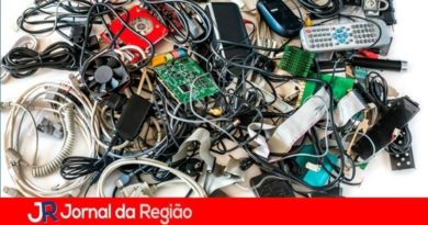 lixo eletronico
