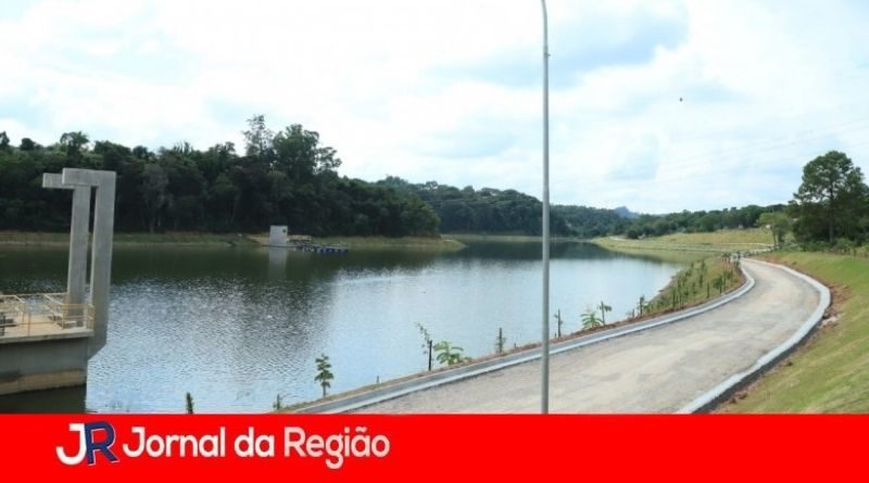 louveira pista de caminhada