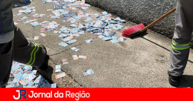 TRE-SP alerta: derramamento de santinhos é crime eleitoral