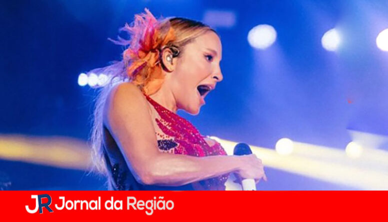 CLAUDIA LEITTE copiar