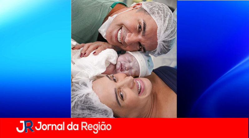 CLAUDIA RAIA E FILHO copiar