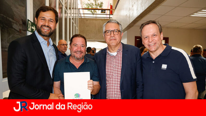 LUIZ FERNANDO COM MINISTRO PADILHA copiar