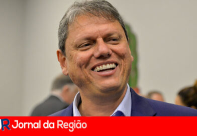 Tarcísio lidera pesquisa Quaest/Globo e até pode ser eleito no primeiro turno