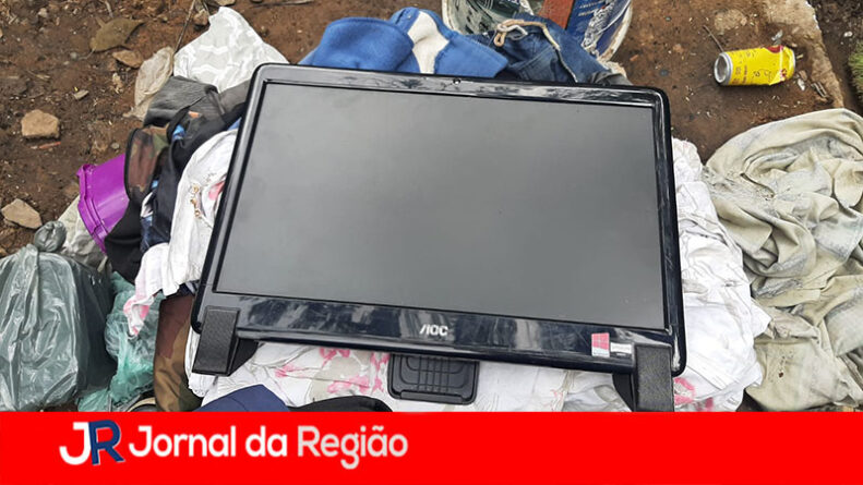 furto salao de beleza copiar