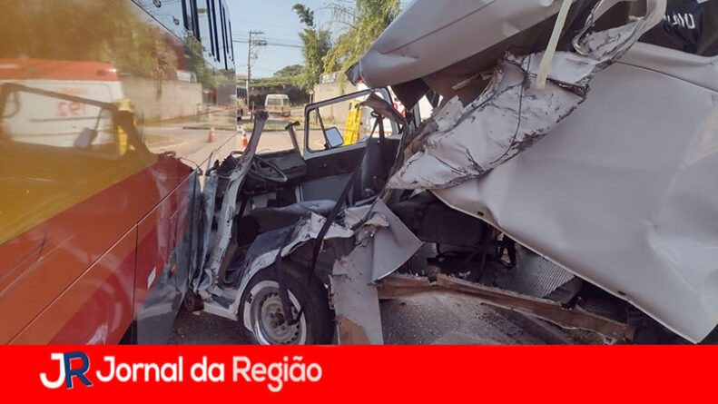 ACIDENTE KOMBI MORADA DAS VINHAS copiar