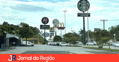 Quadrilha rouba carreta com 27 toneladas de açúcar na Bandeirantes