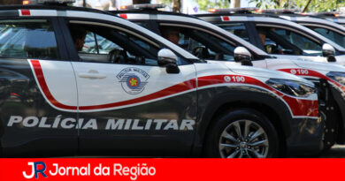 Mulher descobre traição do marido e espanca a amante dele