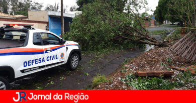 Defesa Civil e Prefeitura trabalham para colocar Jundiaí em ordem após temporal