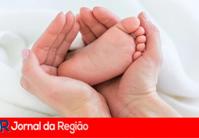 Bebê socorrido por forças de segurança acaba morrendo