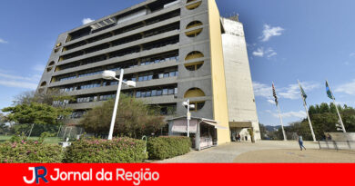 Secretaria das Pessoas com Deficiências faz convênio em Jundiaí