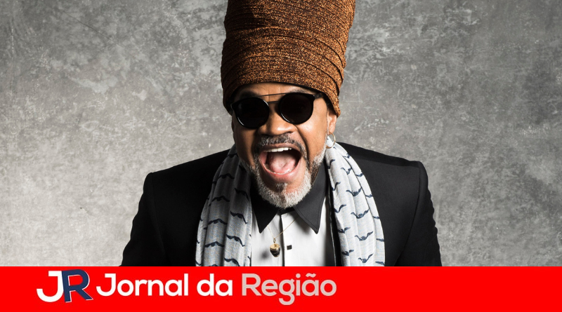Carlinhos Brown expõe intimidade e legado cultural em série sobre sua vida
