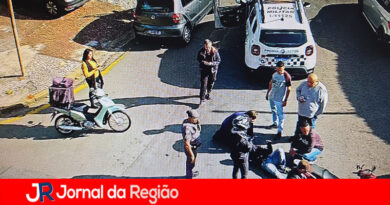 Motociclista fica ferido em acidente no Centro de Jundiaí