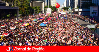 Parada Gay defende voto consciente em SP