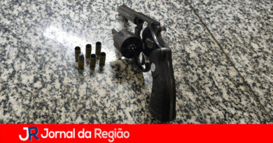 Homem acaba preso por dar tiros ao tentar recuperar cão furtado