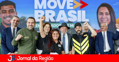 Lula lança crédito para motoboy trocar de moto