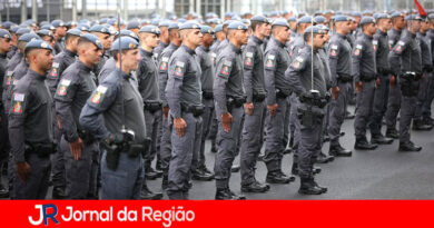 Governador Tarcísio participa de formatura de PMs. Jundiaí terá reforço