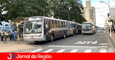 Moradores da Vila Popular enfrentam atrasos diários nos ônibus