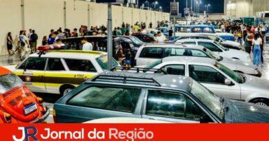 encontro de carros antigos Jundiaishopping